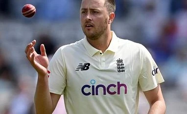 England team has accepted Ollie Robinson's apology: James Anderson Ollie Robinson