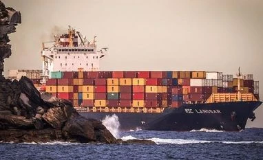 China's exports decline 7.5% in March, imports also fall as demand slows shipping, shipping industry, ports