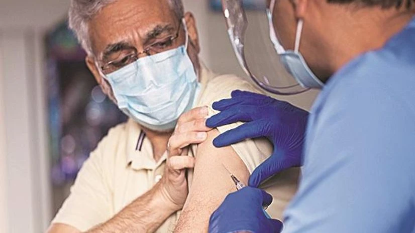 98% of defence personnel received both doses of Covid-19 vaccine: Govt coronavirus, Covid-19, vaccination, vaccine