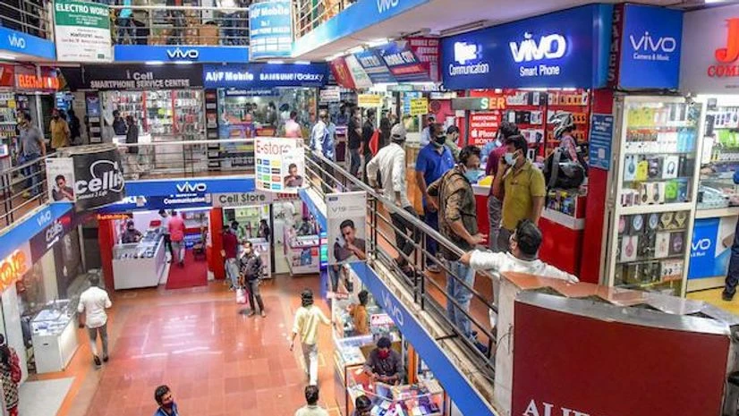 Kerala shops, Electronics shops open at a mall after authorities allowed them to operate, in Kochi (Photo: PTI)