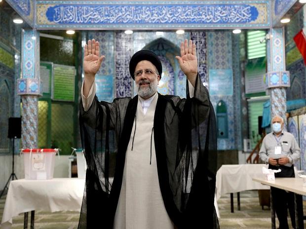 Hard-line judiciary head wins Iran presidential election as turnout low Hard-line judiciary head wins Iran presidential election as turnout low