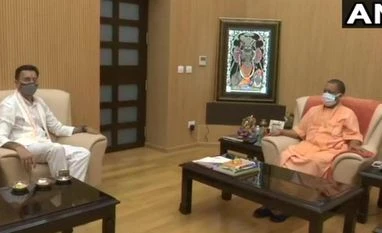 Jitin Prasada meets Uttar Pradesh CM Adityanath, seeks his 'blessings' Jitin Prasada
