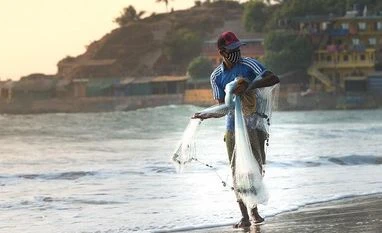 Int'l tourism may open by Oct 15, announcement soon: Shripad Naik Goa, Vaccinated tourists