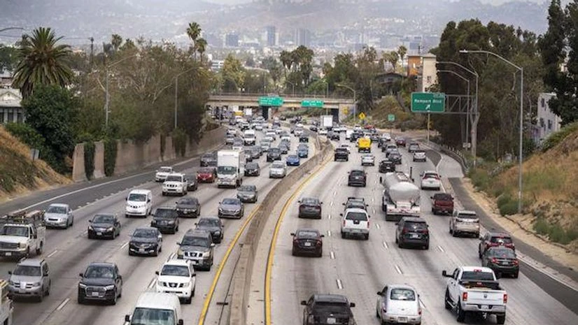 cars Photo: Bloomberg