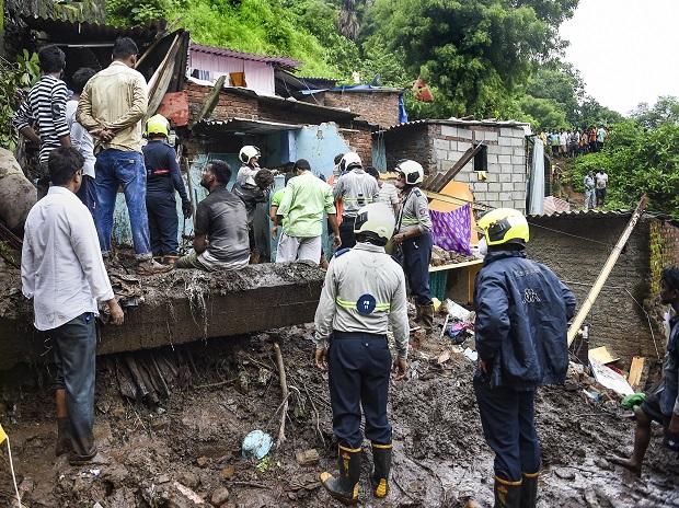 Rain fury claims 25 lives as fifth thunderstorm in a month batters Mumbai Rain fury claims 25 lives as fifth thunderstorm in a month batters Mumbai