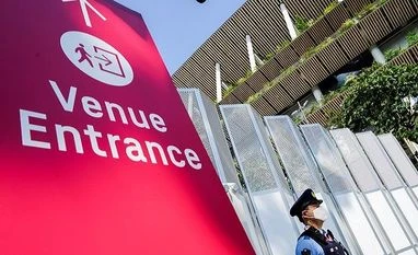 2020 Tokyo Olympics: Russian men beat US in volleyball match Tokyo Olympics 2020