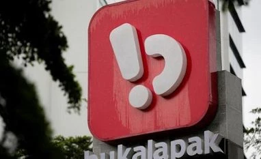 E-commerce firm Bukalapak prices Indonesia's biggest IPO at top end: Report E-commerce, Bukalapak
