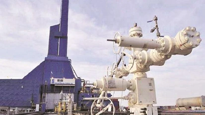 oil, gas, drill, petrol, crude oil, gas, drill, petrol, crude