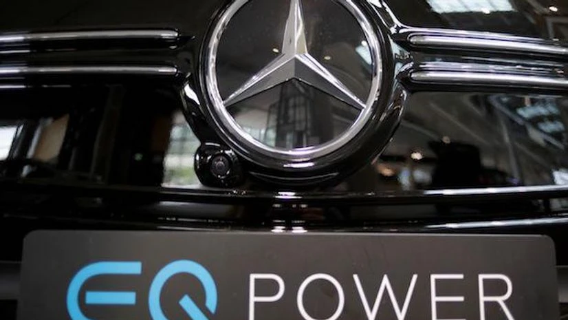 Mercedes Benz Photo: Bloomberg