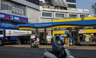 BPCL Q4 net profit declines 82% to Rs 2,131 cr; revenue rises 25% BPCL