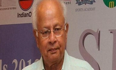 True legend of Indian badminton: tributes pour in after Nandu Natekar dies Nandu Natekar