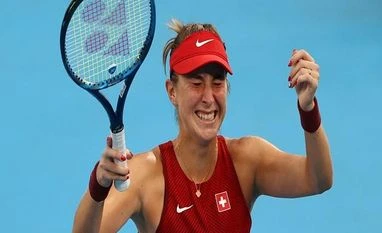 Tennis: Belinda-Marketa set up Swiss-Czech final in women's singles Belinda Bencic, Tokyo Tennis