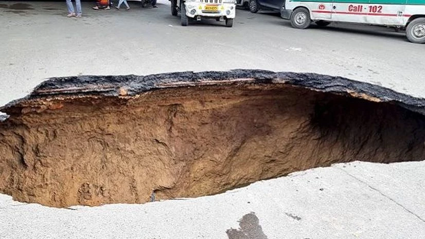 Delhi roads Delhi roads