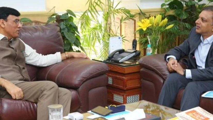 mansukh mandaviya mansukh mandaviya