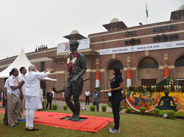 Rajiv Gandhi Khel Ratna Award renamed after hockey legend Major Dhyan Chand Rajiv Gandhi Khel Ratna Award renamed after hockey legend Major Dhyan Chand
