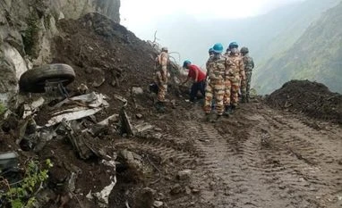 Met office warns of extremely heavy rain in 7 Himachal Pradesh districts himachal landslide