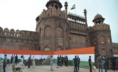 Independence Day: Centre issues advisory to states over Covid protocols Security for the 75th Independence Day celebrations at Red Fort in New Delhi (Photo: PTI)