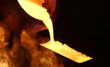 Easing demand for safe-haven assets tips gold towards first fall in 3 years gold