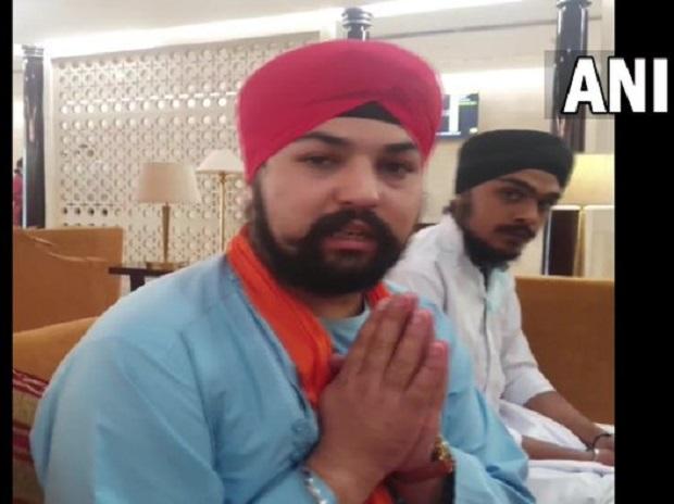 3 copies of Sikh scripture, 44 Afghan Sikhs flown in from Afghanistan