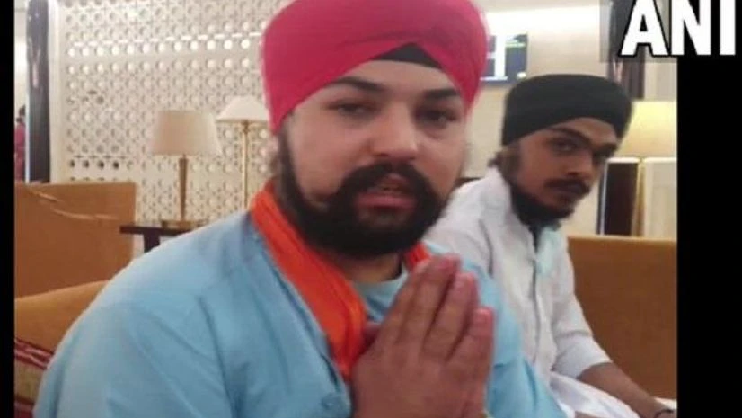 Sardar Dharmendra Singh, who was one of the people who brought the three swaroops of Sri Guru Granth Sahib from Kabul to India Sardar Dharmendra Singh, who was one of the people who brought the three swaroops of Sri Guru Granth Sahib from Kabul to India
