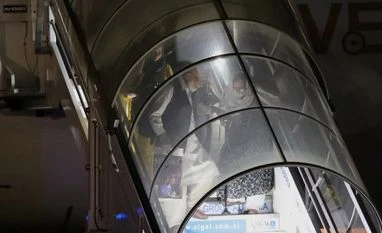 Evacuations resume after Kabul bombings as toll now over 100 afghanistan