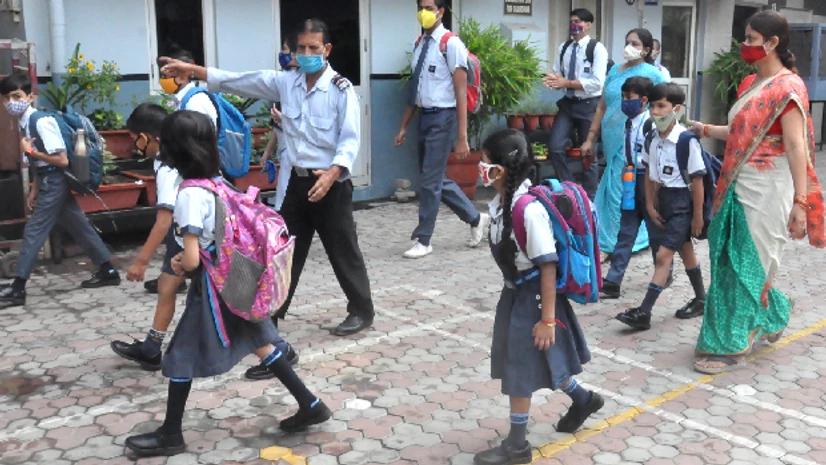 coronavirus, covid, students coronavirus, covid, students