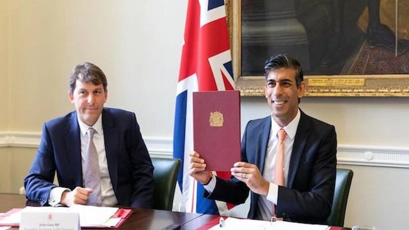UK Chancellor Rishi Sunak UK to invest $1.2 bn in govt and private green energy projects in India