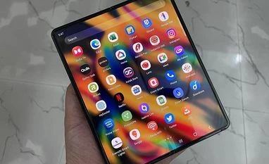 Samsung Galaxy Z Fold3 review: Unfolds prospects that will be hard to match Samsung Galaxy Z Fold3 5G