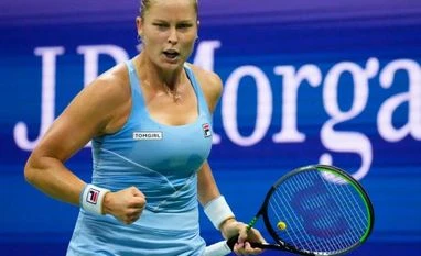 Tennis: Rogers stuns No. 1 Barty in 3 sets to advance at US Open Shelby Rogers