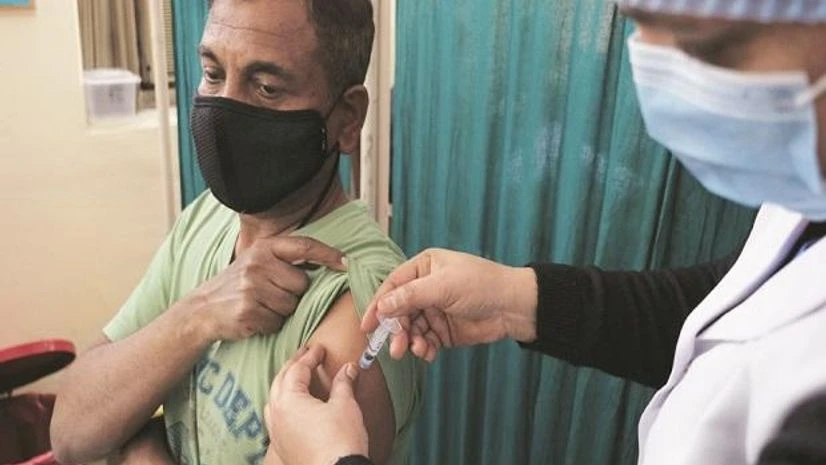 Coronavirus vaccination, Covid-19 vaccination, Covid-19 vaccine India has so far administered almost 700 million doses in the country.