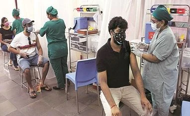 No of people getting at least one jab in India highest in world: Health Min India vaccination, Covid-19 vaccination