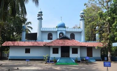 India's oldest mosque basks in past glory after renovation; to reopen Cheraman Juma Masjid