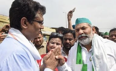 Govt lies that it's open to dialogue, says BKU leader Rakesh Tikait Tikait