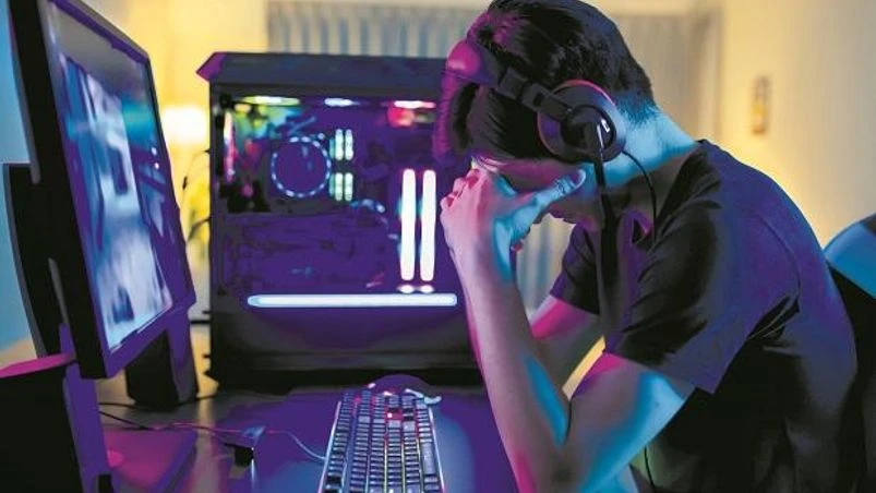 Online gaming Online gaming