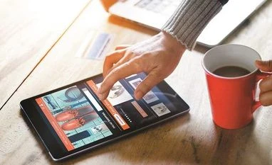 Govt mulls way of protecting online consumers from 'reward'-based reviews Online shopping