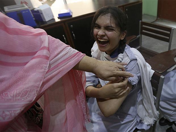 Coronavirus LIVE: India records 21,684 cases, 183 deaths in the last 24 hrs