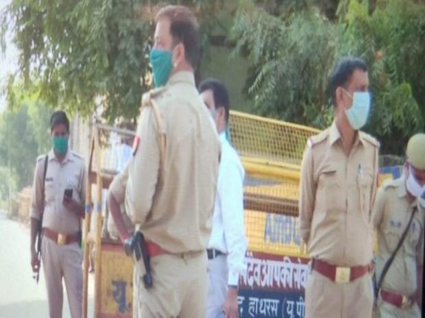 Leave of all Uttar Pradesh policemen cancelled till October 18