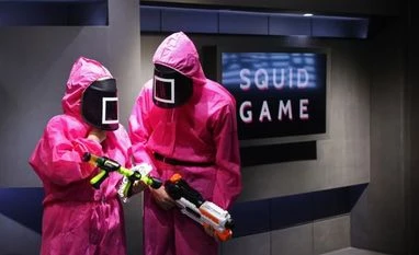 'Squid Game' frenzy helps Netflix top subscriber targets squid game