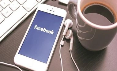 Facebook has no idea how to manage personal user data, say reports Facebook