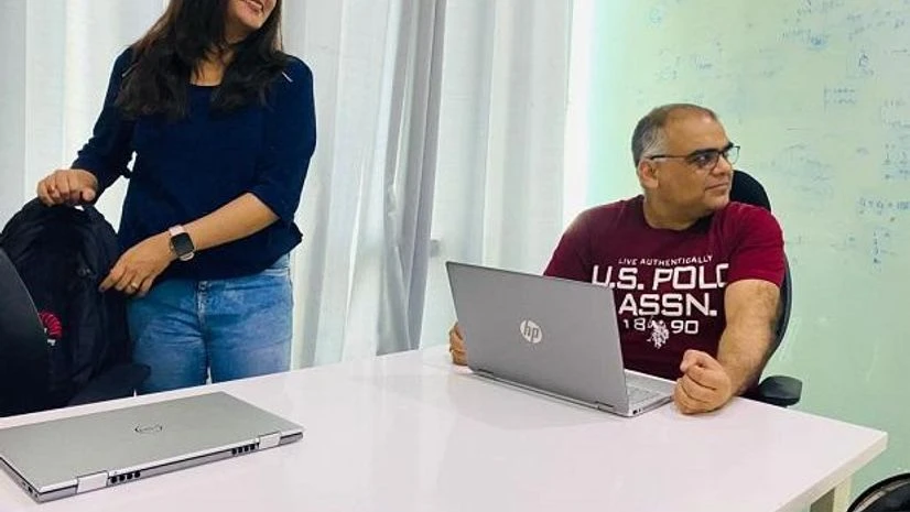 Anshu Jalora and Vijeta Soni Sciative co-founders Vijeta Soni (left) and Anshul Jalora