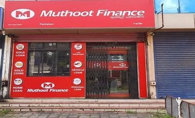 Muthoot Finance's Q2 standalone net profit rises 11% to Rs 994 cr Muthoot Finance