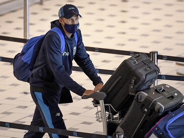 Let the hype begin: England cricketers arrive in Brisbane for the Ashes