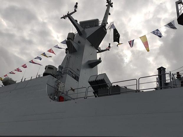 With an eye on Indian Ocean, China delivers most advanced warship to Pak