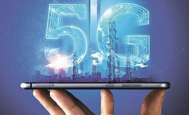US airlines warn 5G wireless could cause havoc with flights 5G service, telecom