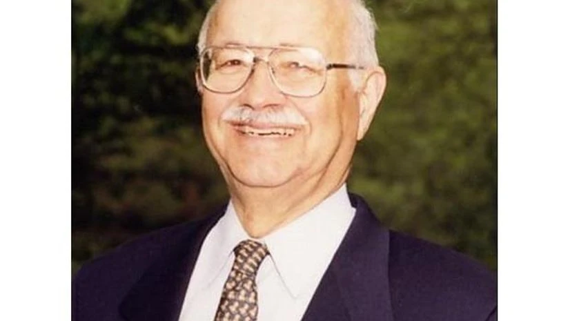 Peter Buck Peter Buck