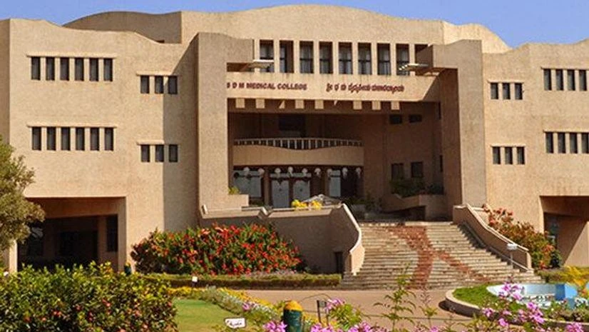 SDM medical college 50 medical students in Karnataka, all fully vaccinated, test Covid positive