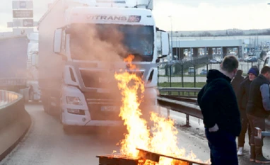 France cancels talks with UK as migrant row tests fragile ties French Fishermen Block Trucks