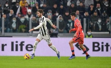 Italy finance police search Juventus offices in player trading probe Juventus