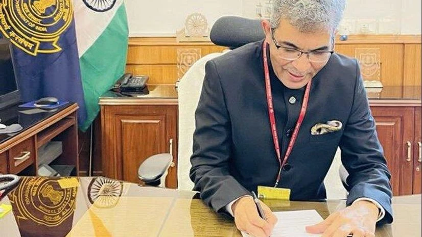 Vivek Johri Vivek Johri