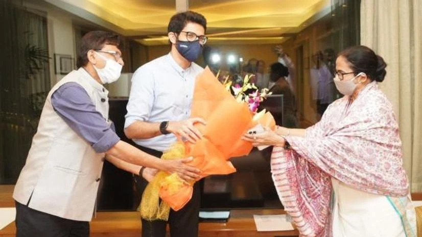 Mamata Banerjee Easy to defeat BJP if all regional parties come together: Mamata in Mumbai